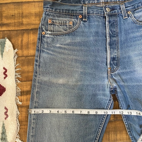 Vintage Levi’s 501 High Waist Jeans Vintage Straight Leg Jeans Denim 1994 31/32 - Picture 7 of 7